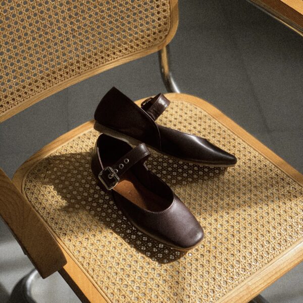 Hanna Closed Shoes - Image 8