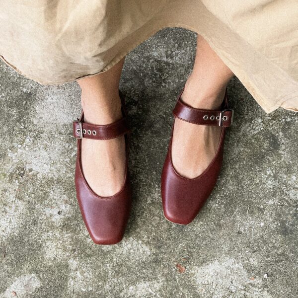 Hanna Closed Shoes - Image 19