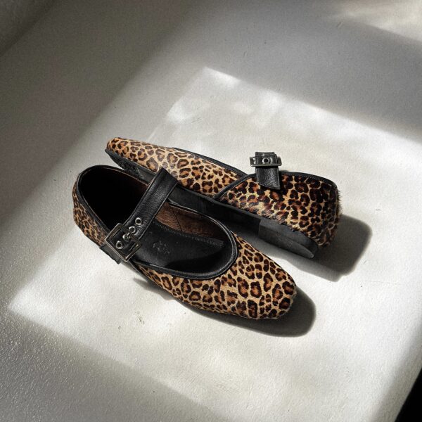 Hanna Closed Shoes in Leopard