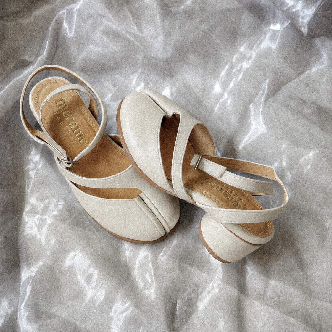Tabi Amber 1.5” Heels (PRE-ORDER) - Image 2