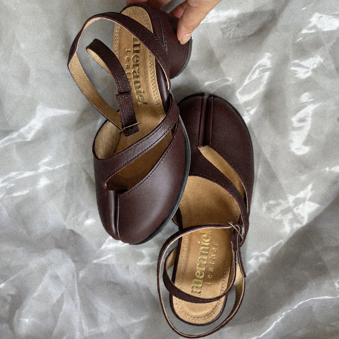 Tabi Amber 1.5” Heels (PRE-ORDER) - Image 5